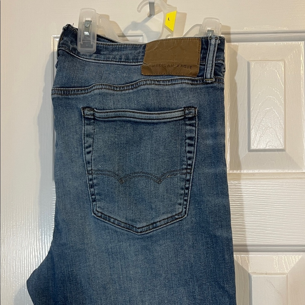 American Eagle Outfitters Men's Dark Blue Jeans